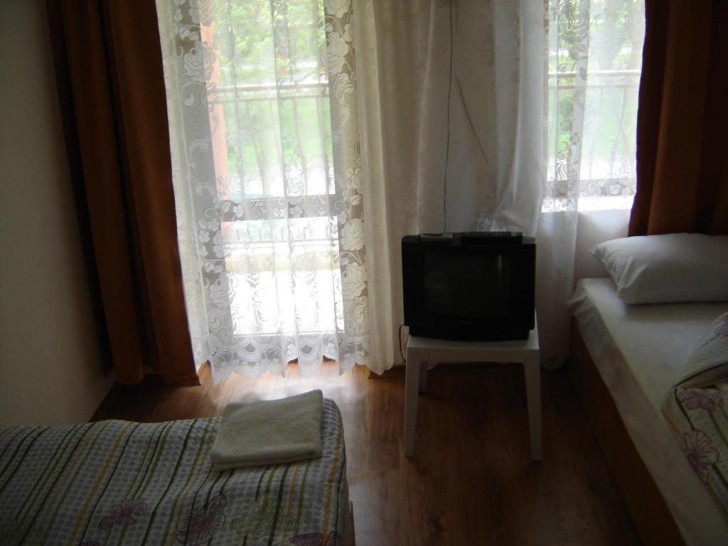 Central Park Family Hotel Каварна Номер фото